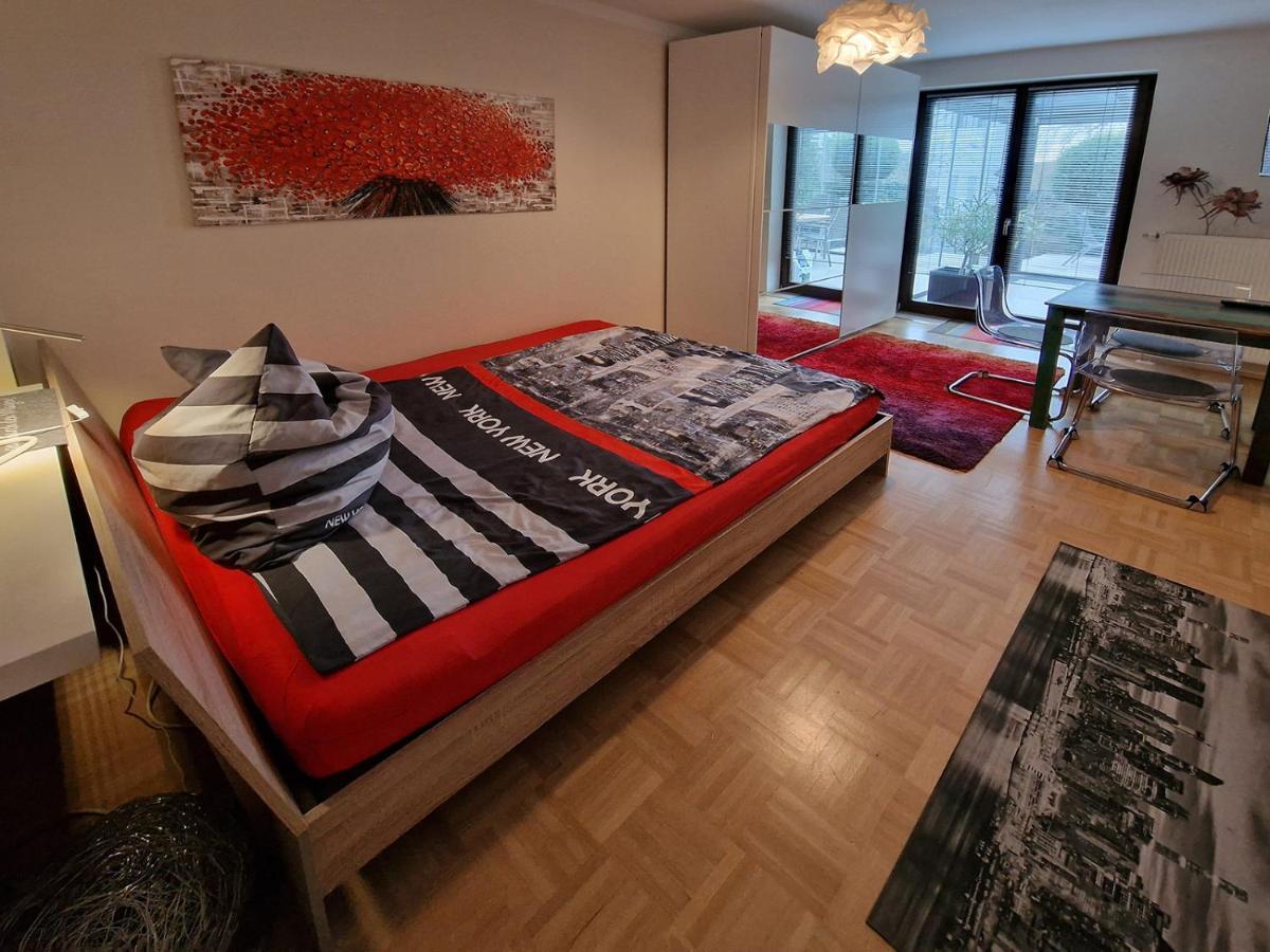 Ferienwohnung Arlett เดรสเดน ภายนอก รูปภาพ